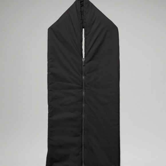 Lululemon Black Reversible Quilted Zip Scarf Unisex Nwt - Picture 5 of 14